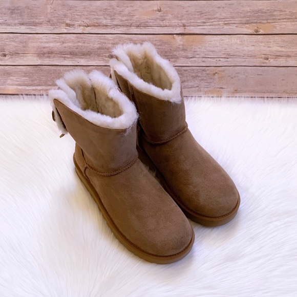 UGG Classic Double Bow Mini Chestnut Boots - Picture 4 of 7